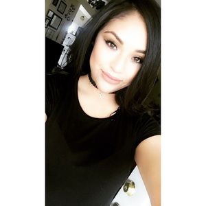 Meet your Posher, Leysli